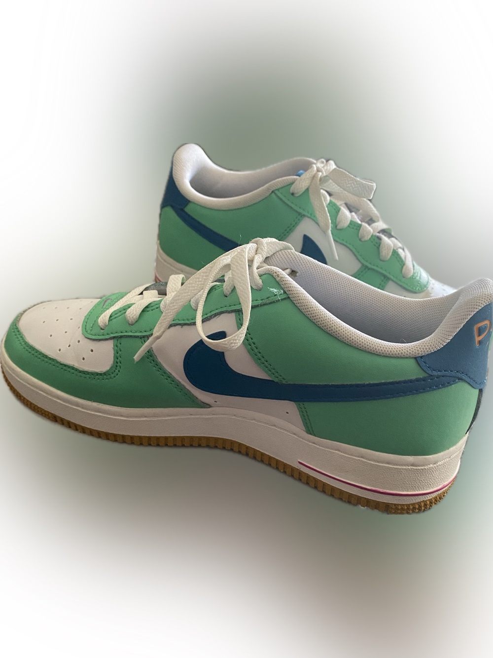 NIKE AIR FORCE 1 LVB BG (unisex) sneaks Sz. 6.5Y…EU39